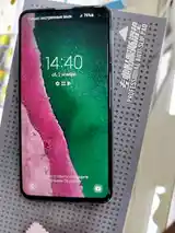 Samsung Galaxy S10e-6