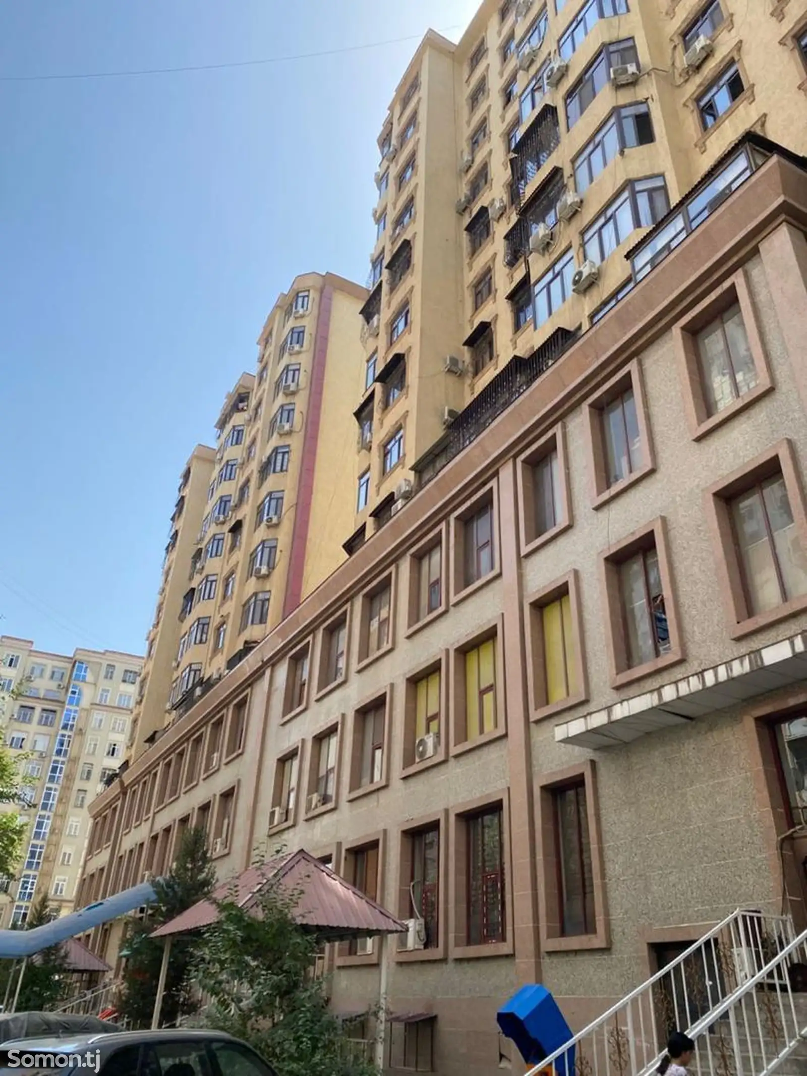 3-комн. квартира, 12 этаж, 92 м², Шохмансур-1