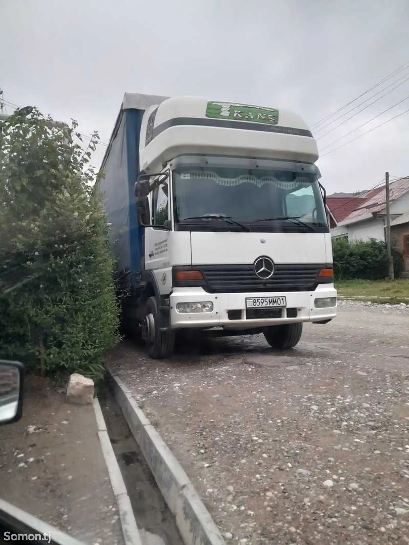 Бортовой грузовик Mercedes Atego 1528, 2000-1