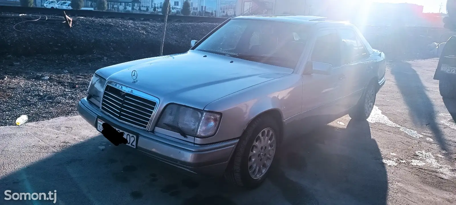 Mercedes-Benz W124, 1993-1