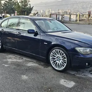 BMW 7 series, 2009