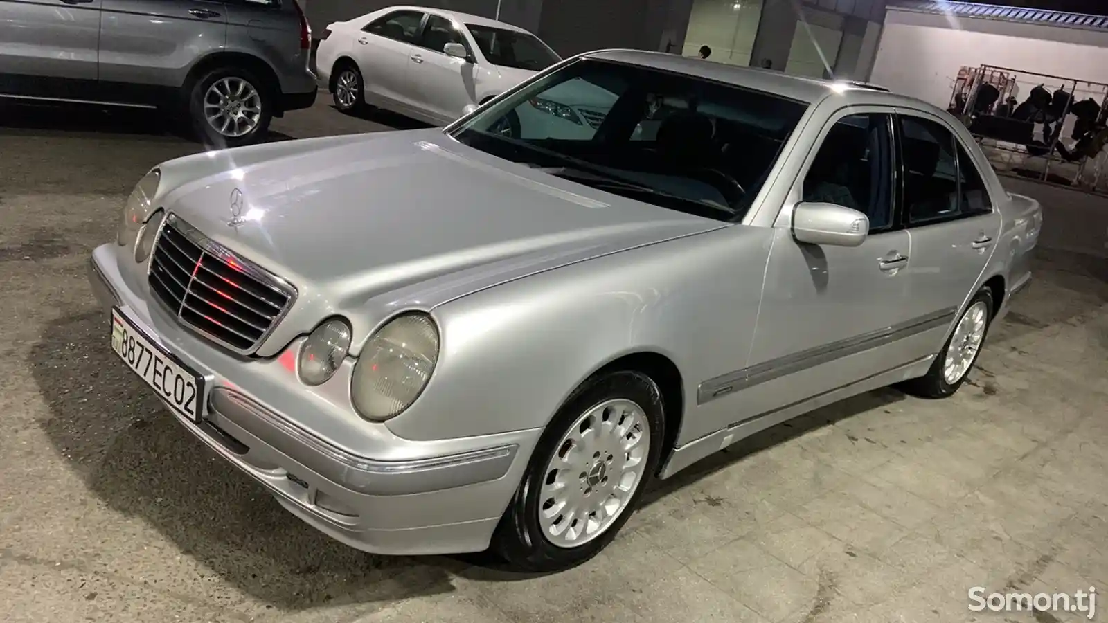 Mercedes-Benz E class, 2000-1