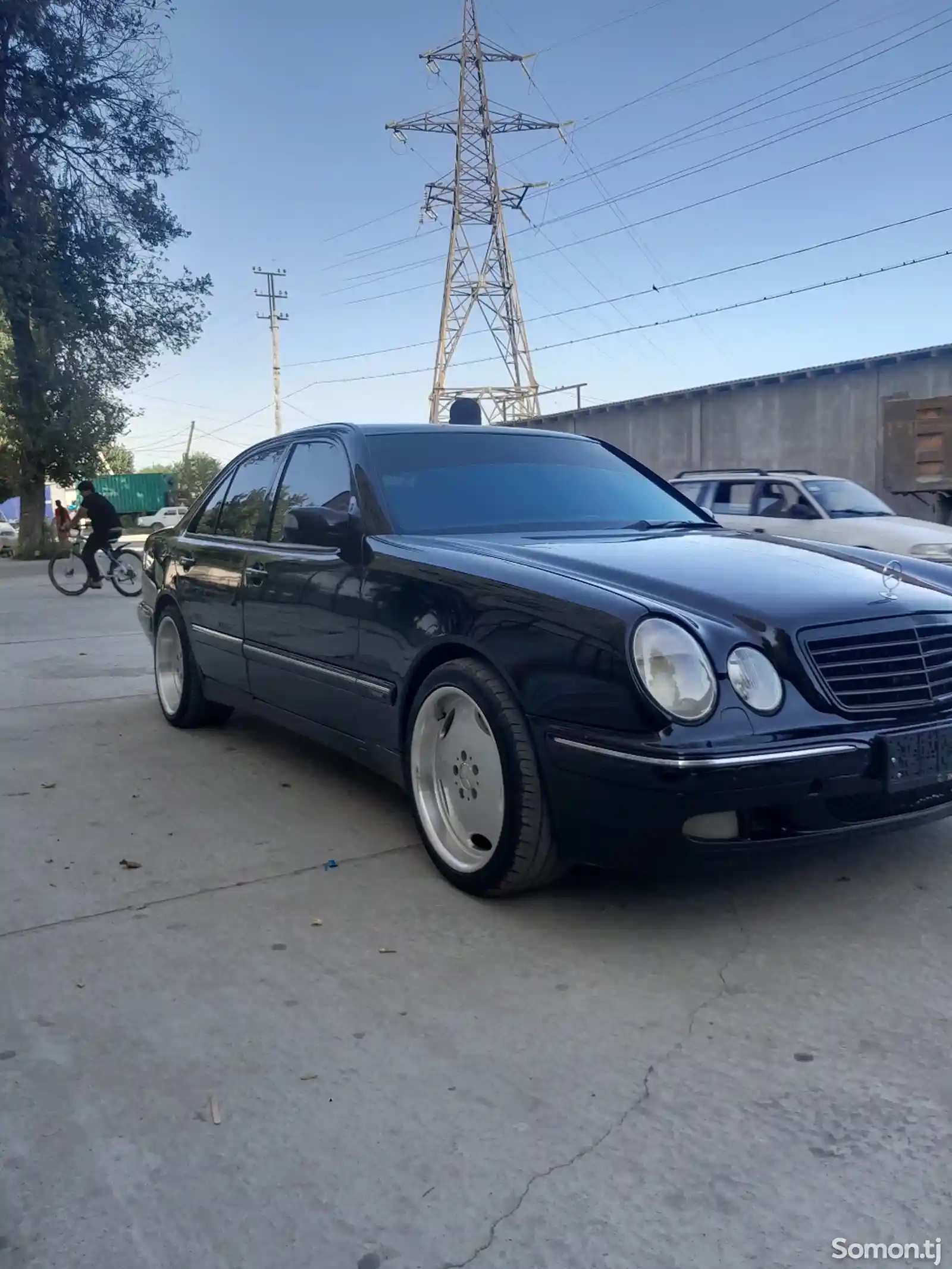 Mercedes-Benz E class, 2000-1