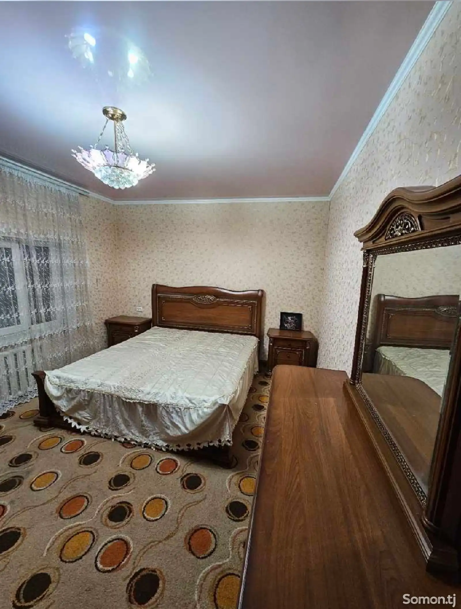 6-комн. квартира, 2 этаж, 250 м², 19 мкр-1