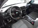 BMW 5 series, 2001 на запчасти-11