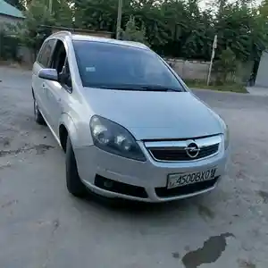 Opel Zafira, 2006