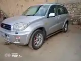 Toyota RAV 4, 2001-6