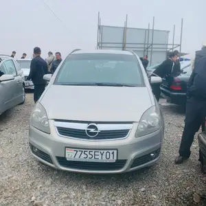 Opel Zafira, 2007