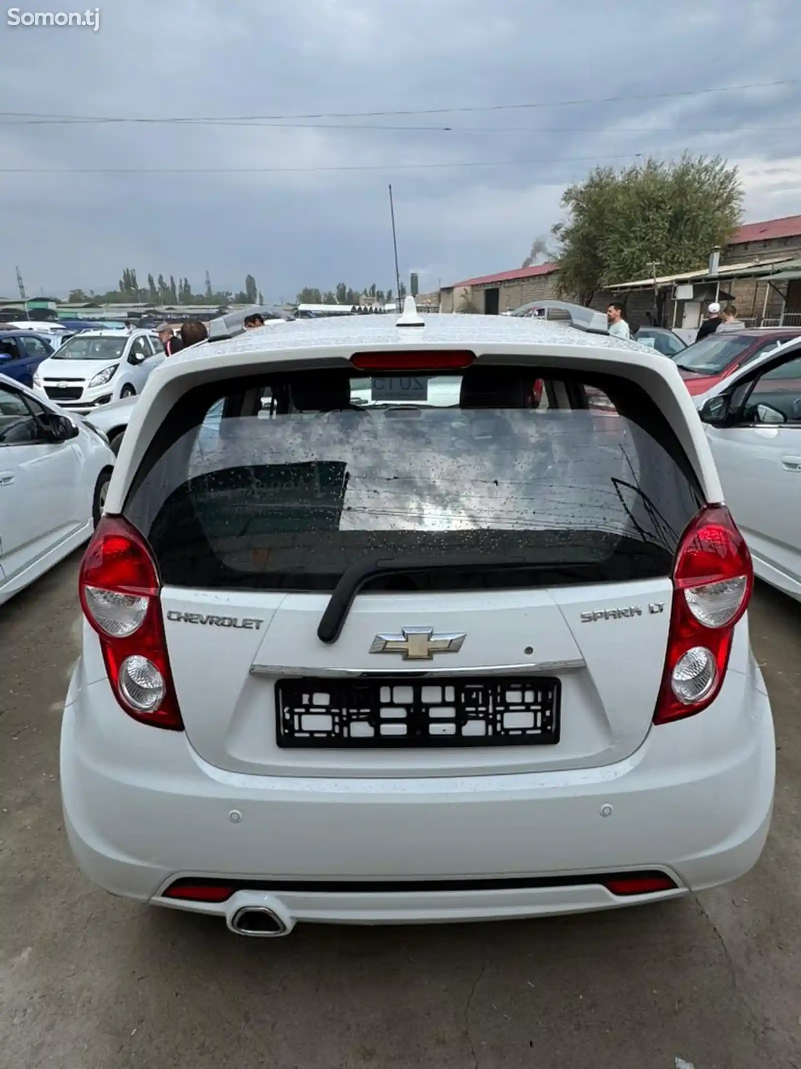 Chevrolet Spark, 2015-5