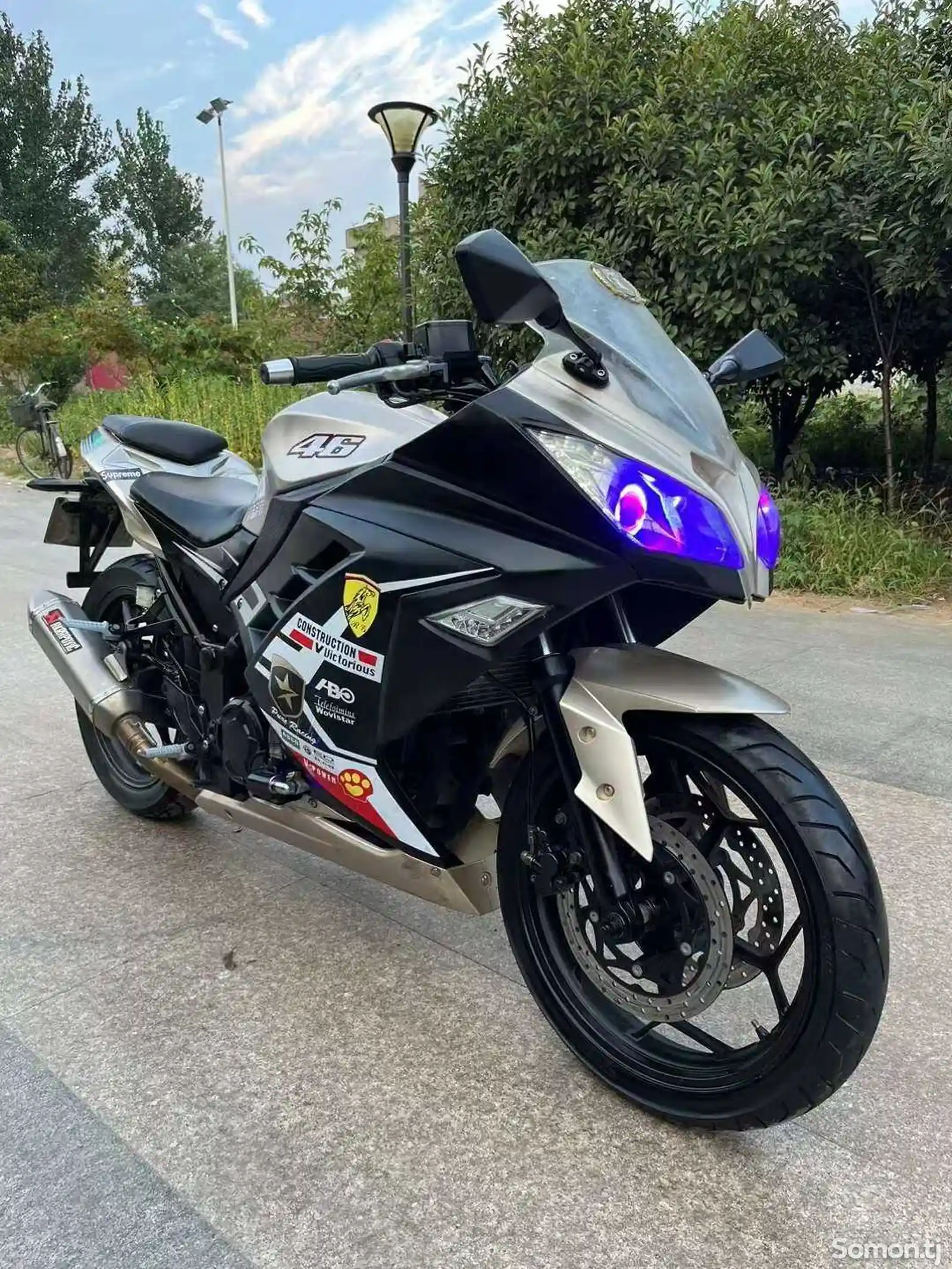 Мотоцикл Kawasaki Ninja 400cc на заказ-1