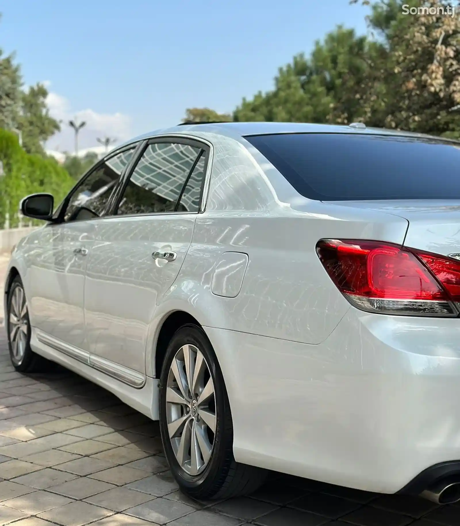 Toyota Avalon, 2011-9