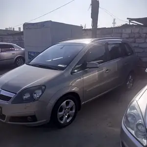 Opel Zafira, 2006