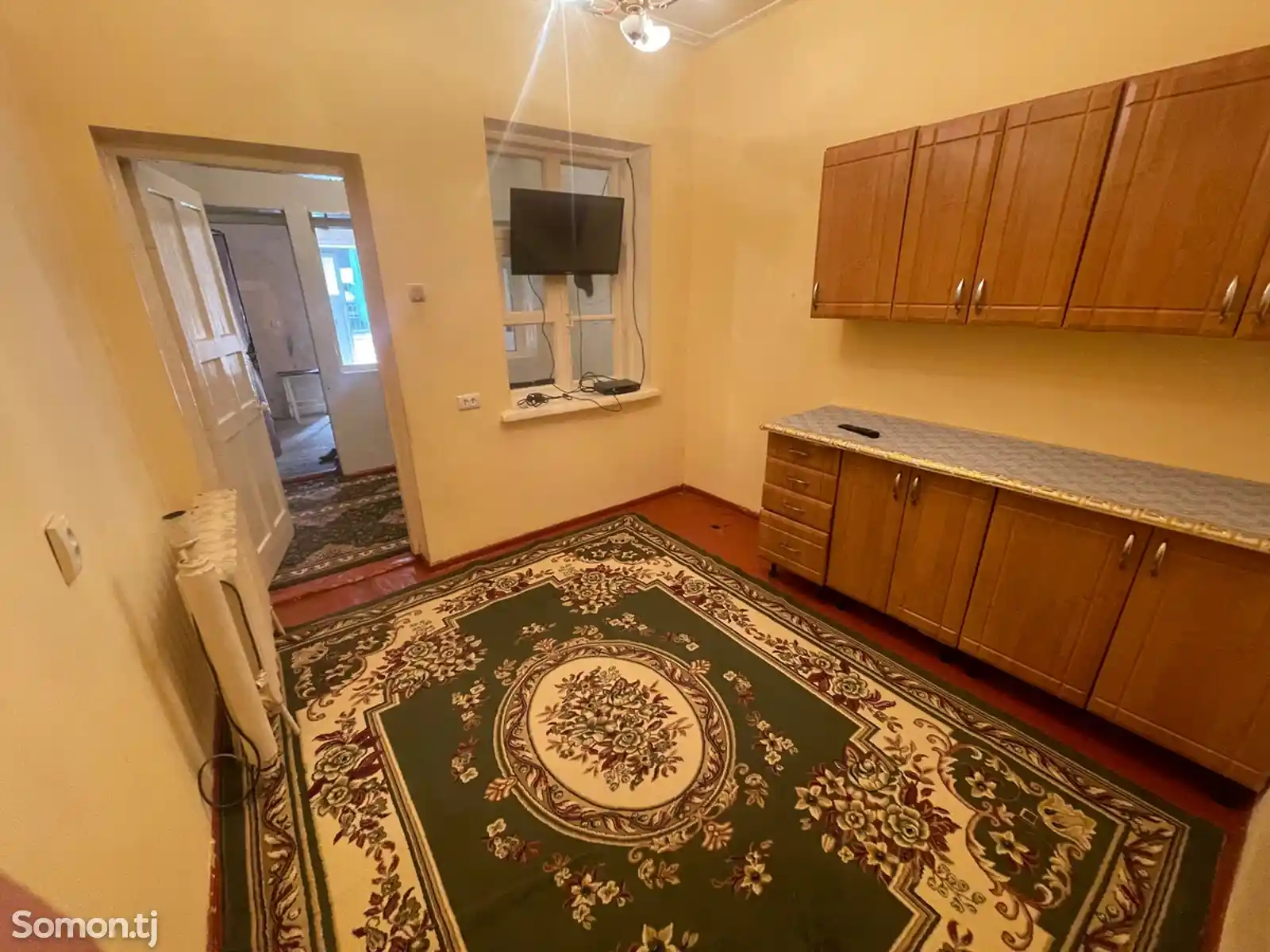 2-комн. квартира, 2 этаж, 40м², Сомони-4