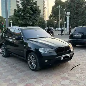 BMW X5 M, 2011