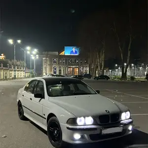 BMW 5 series, 2000