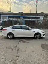 Kia Optima, 2016-5