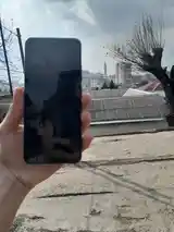 Телефон Xiaomi Redmi-8