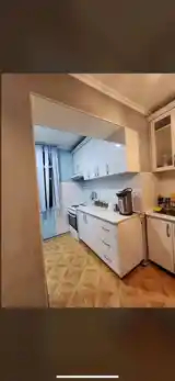 3-комн. квартира, 4 этаж, 84м², Сино-9