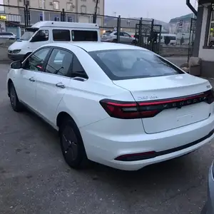 BYD E2, 2023