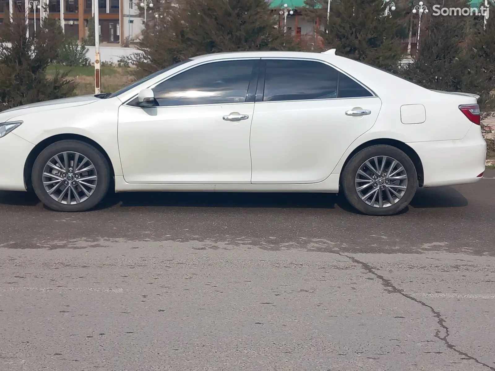 Toyota Camry, 2017-4