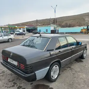 Mercedes-Benz W201, 1992