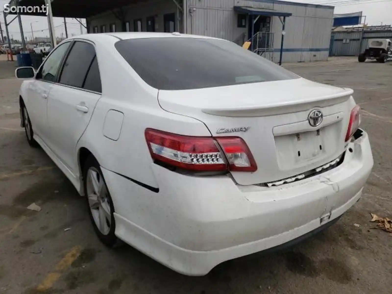 Toyota Camry, 2010-16