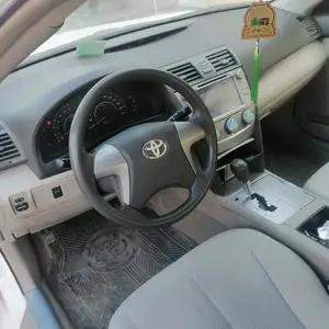 Toyota Camry, 2008