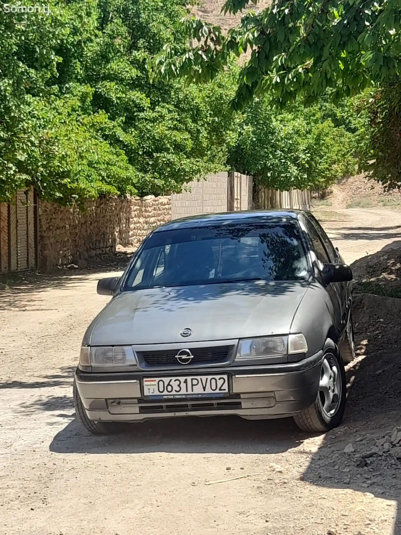 Opel Vectra A, 1988-1