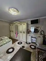 1-комн. квартира, 3 этаж, 50 м², Универмаг-2