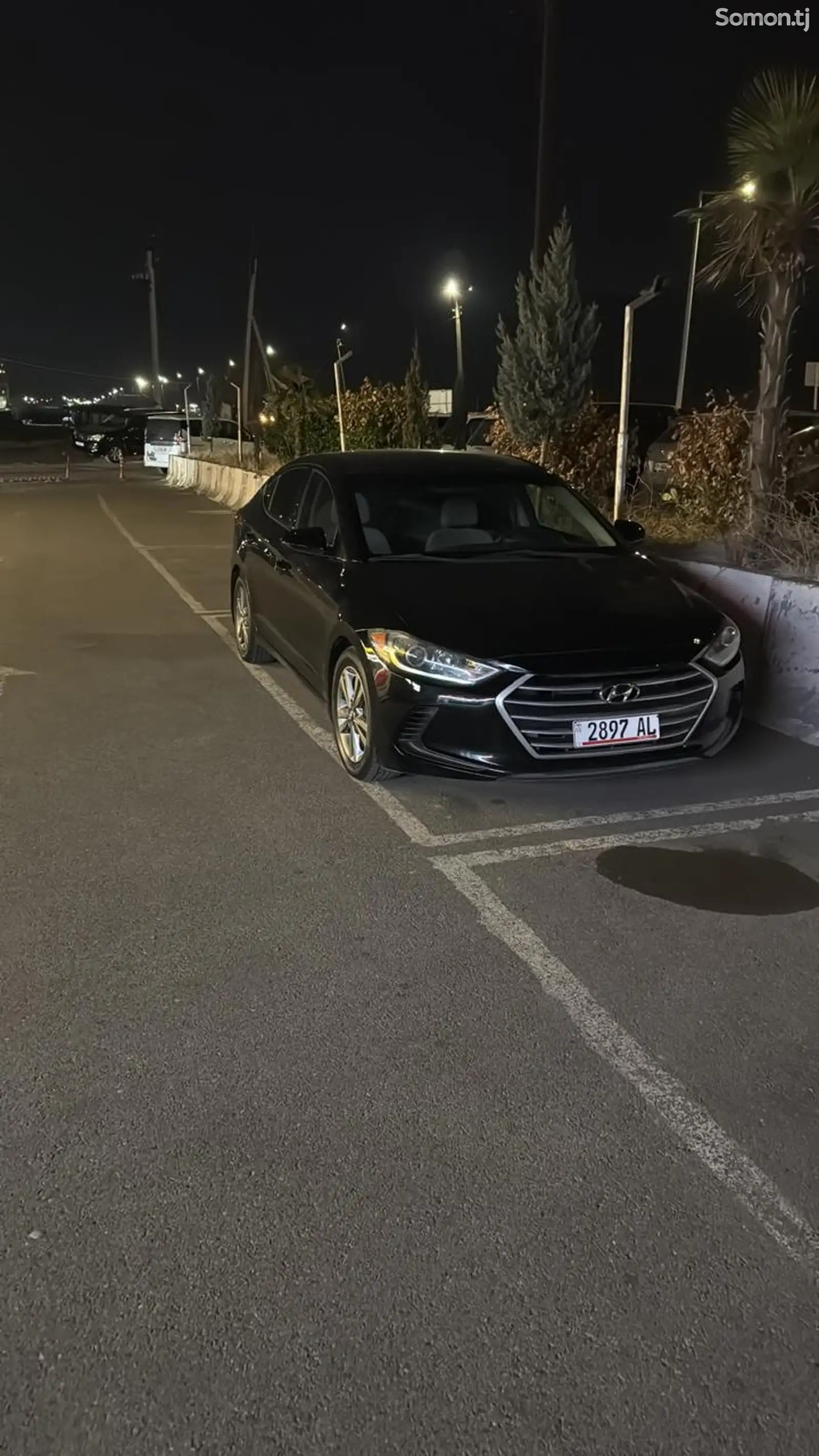 Hyundai Elantra, 2017-1