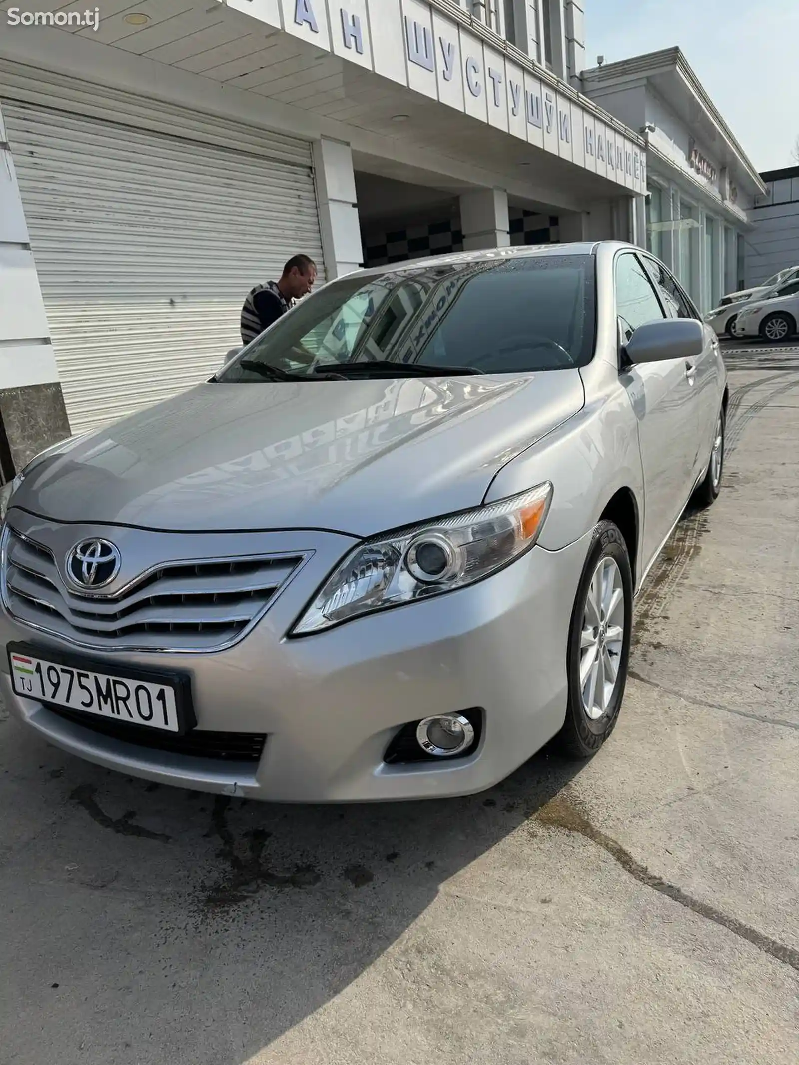 Toyota Camry, 2011-1