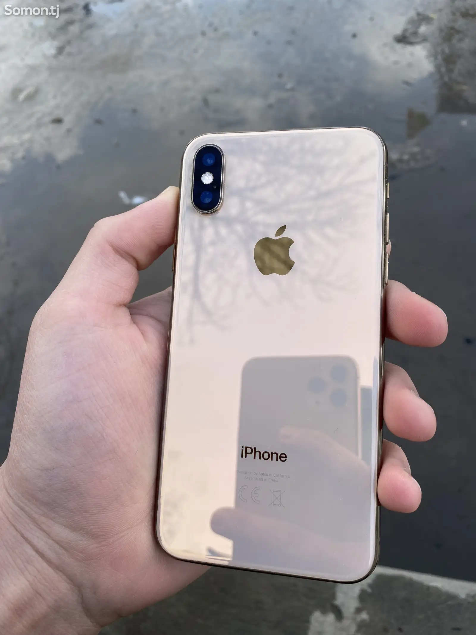 Apple iPhone Xs, 64 gb, Gold-1