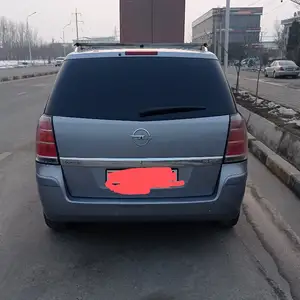 Opel Zafira, 2007