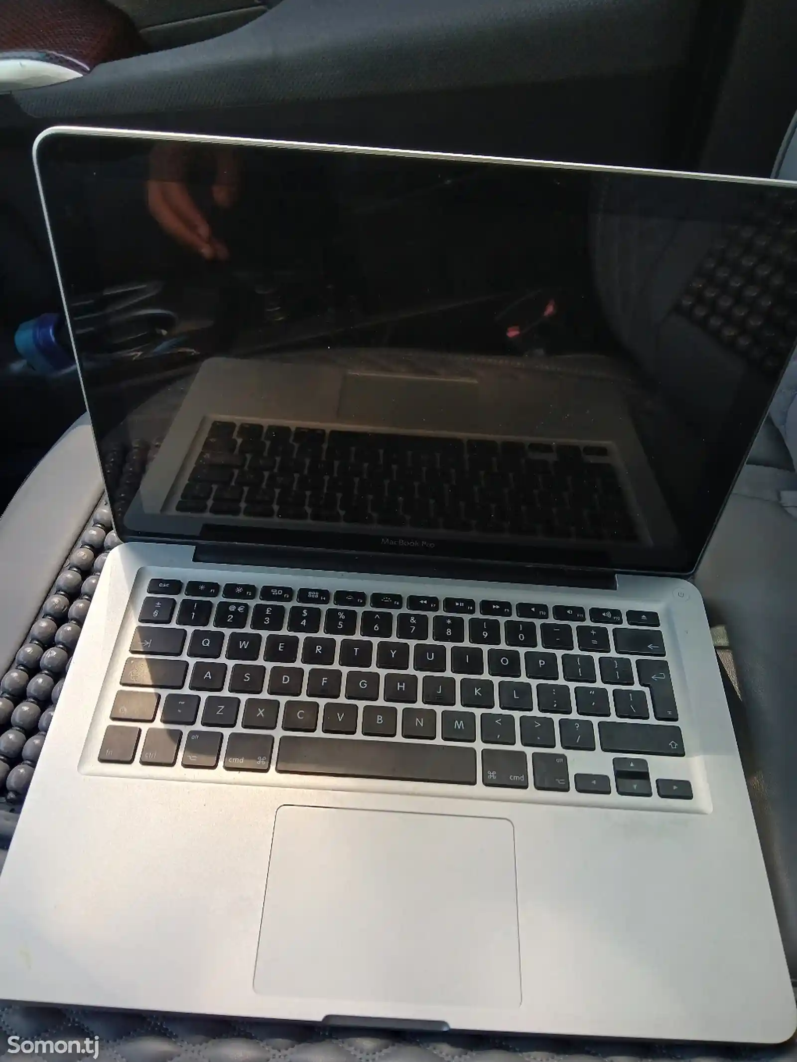 Ноутбук macbook-1