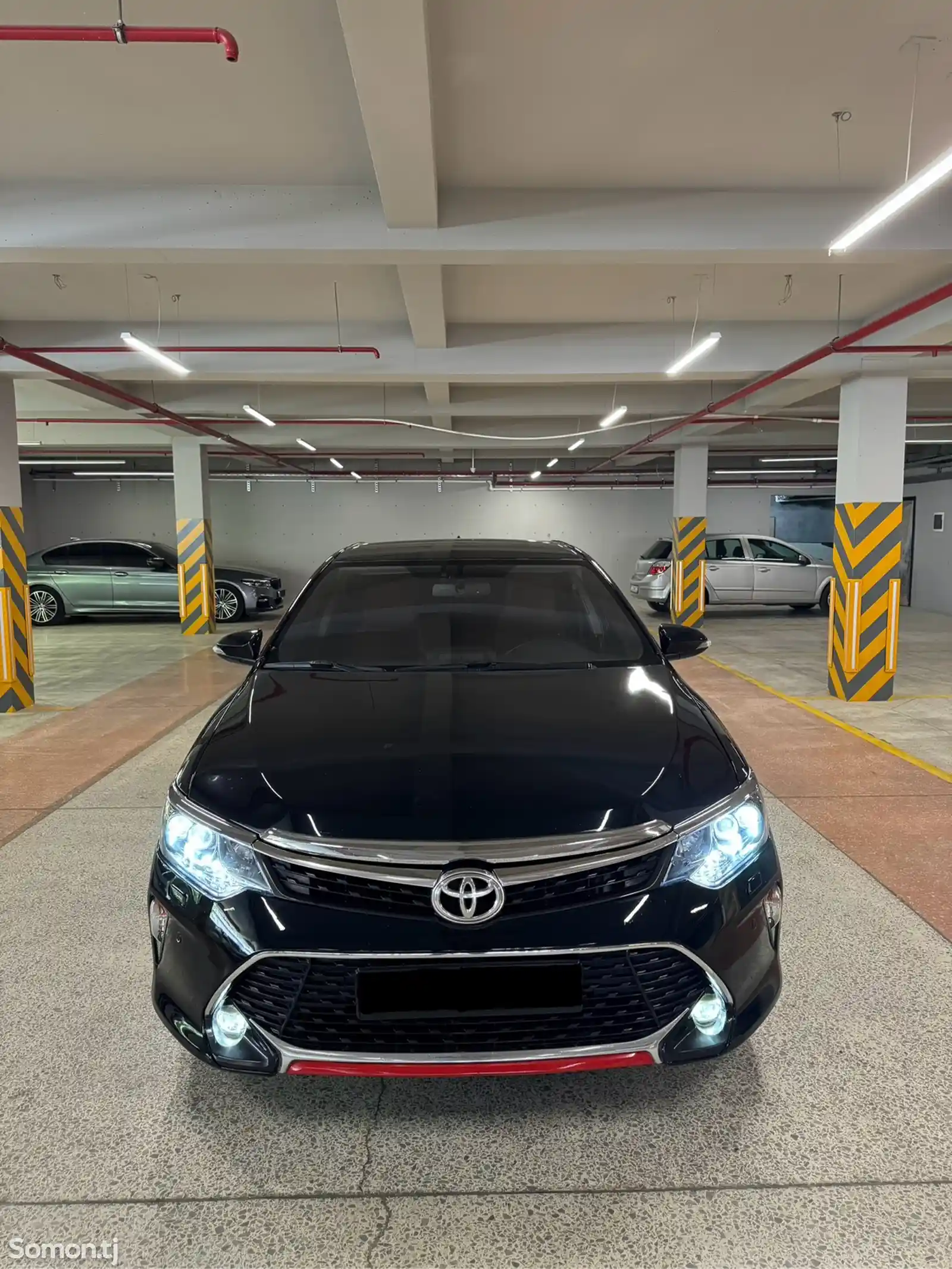 Toyota Camry, 2017-1