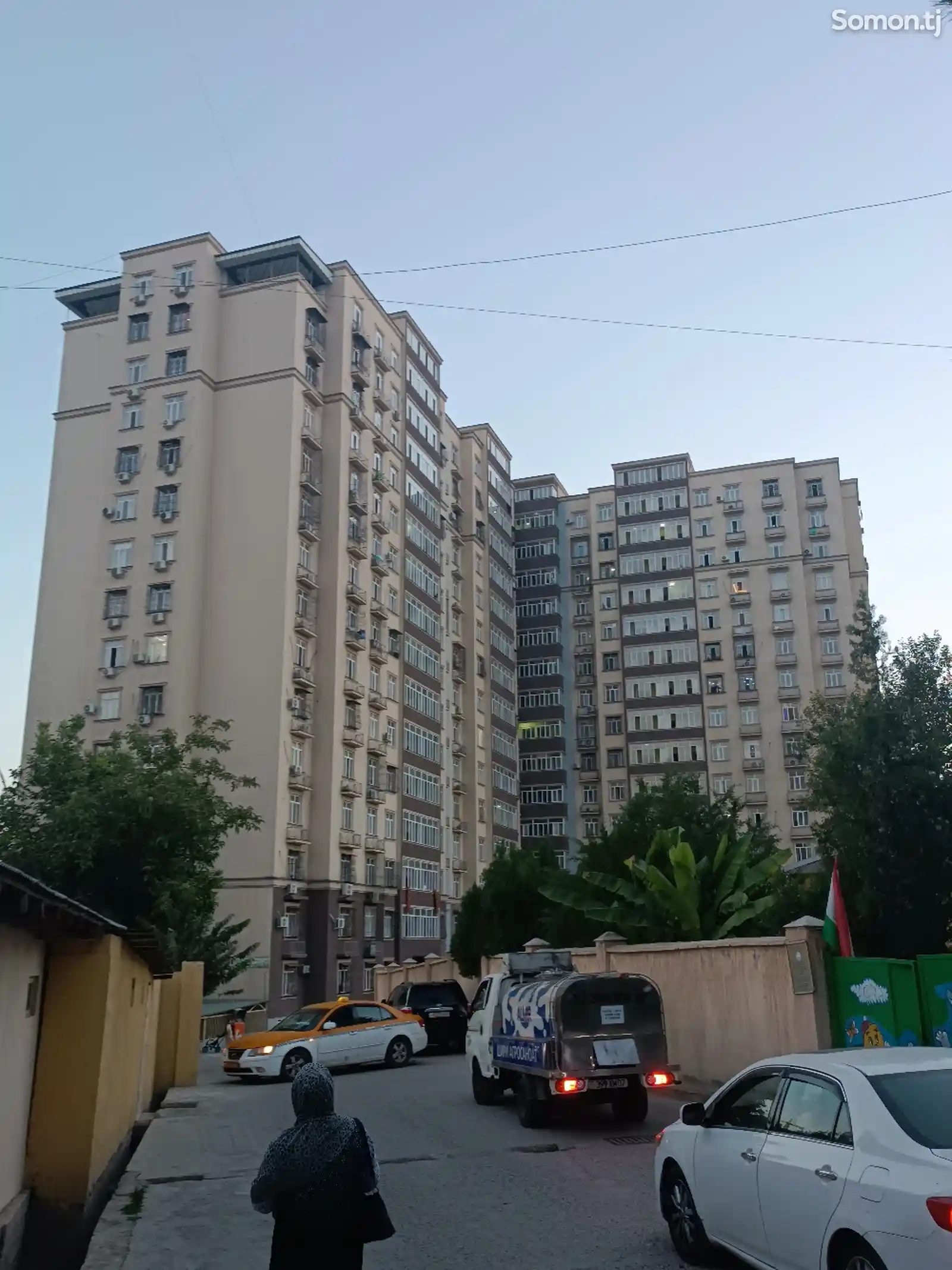 2-комн. квартира, 2 этаж, 52 м², 91мкр, Поликлиника 10-1