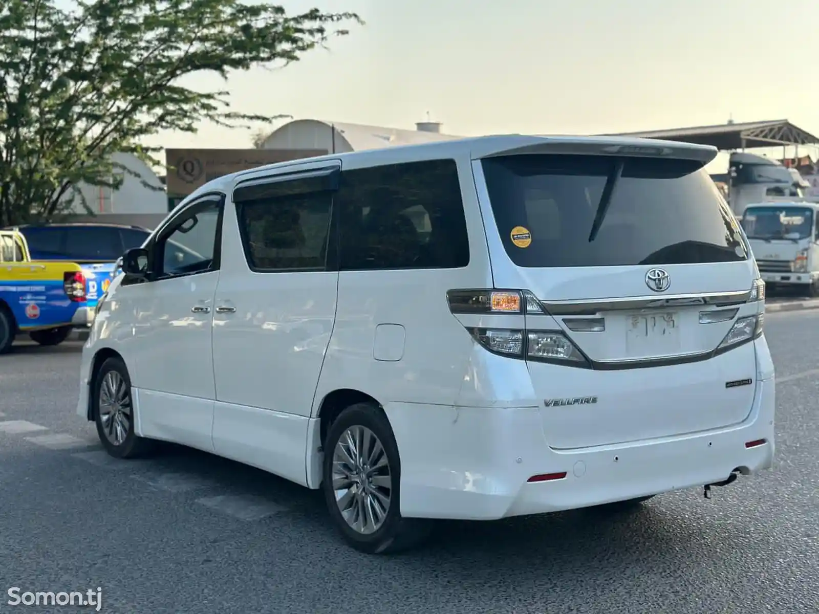 Toyota Alphard, 2015-5