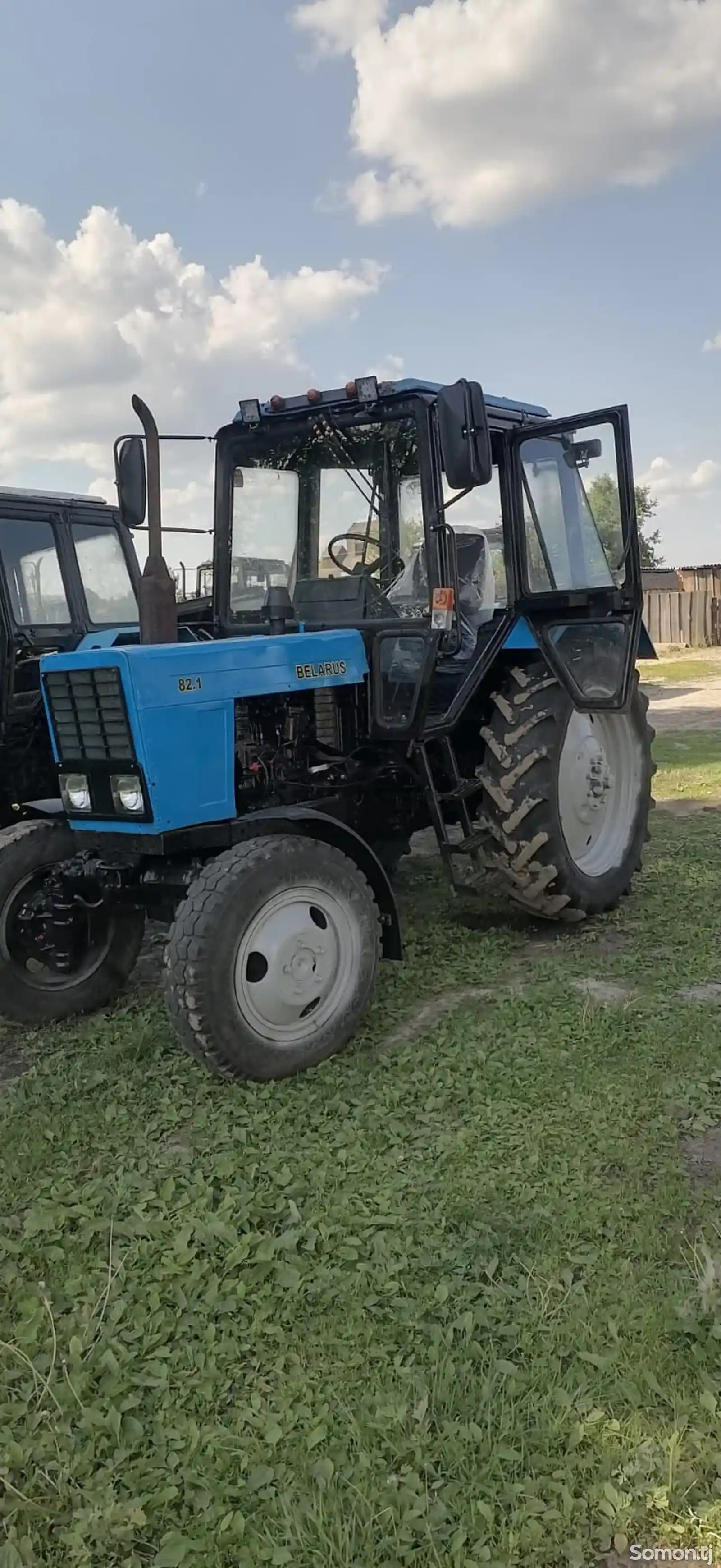 Трактор 82.1-2
