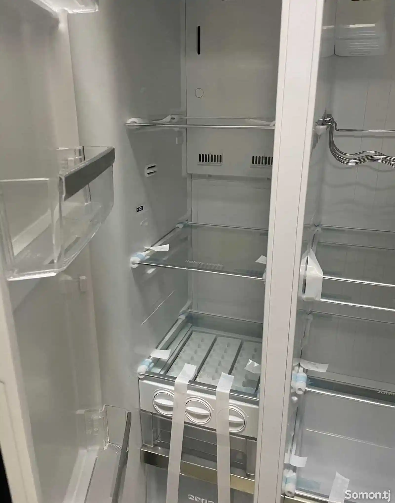 Холодильник Blesk 698-5