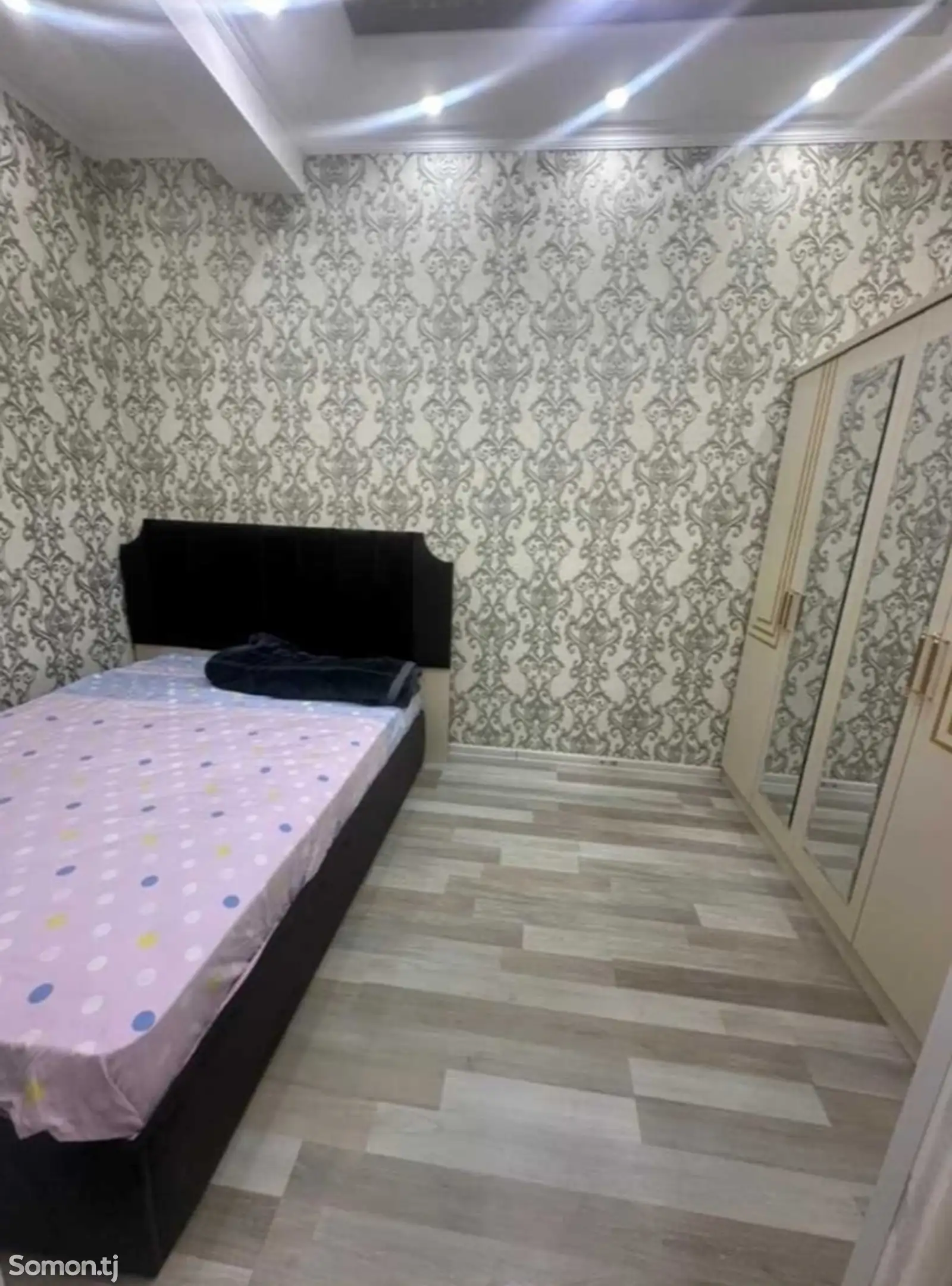 2-комн. квартира, 15 этаж, 60м², И.Сомони рубаруи Бурак-9