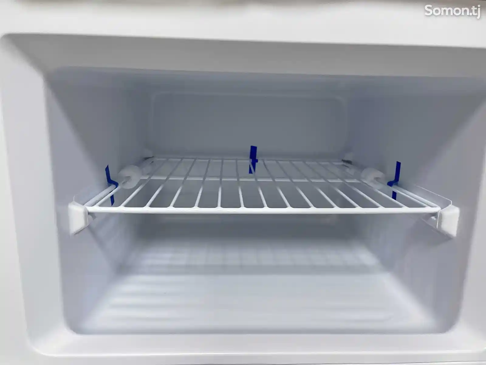 Холодильник Premier-7