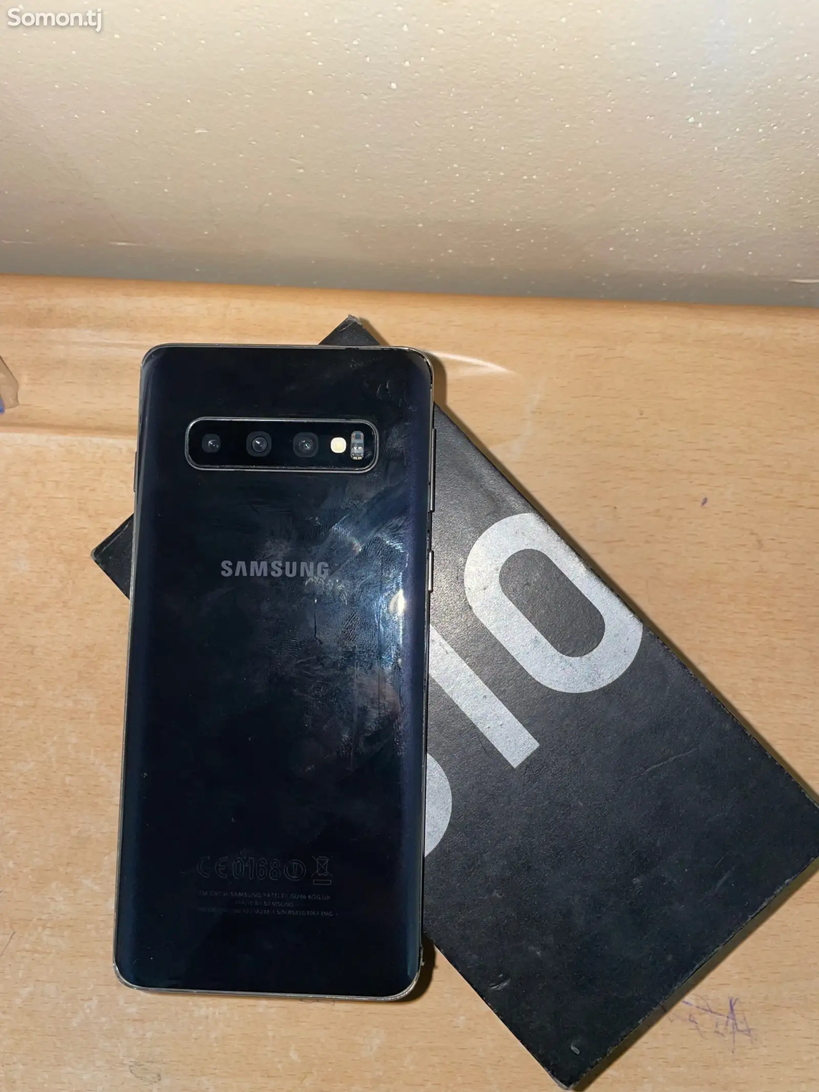 Samsung Galaxy S10-4