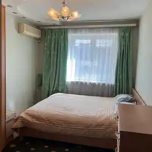 2-комн. квартира, 3 этаж, 50м², Сино