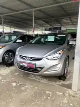 Hyundai Elantra, 2015-5