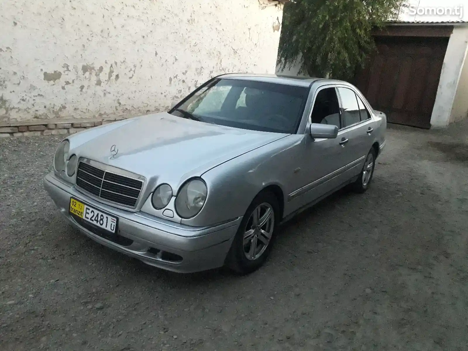 Mercedes-Benz E class, 1996-3