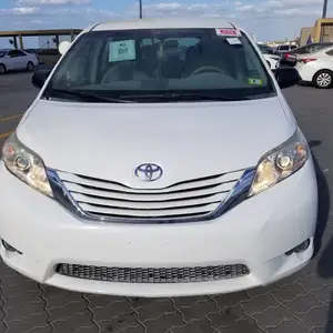 Toyota Sienna, 2014