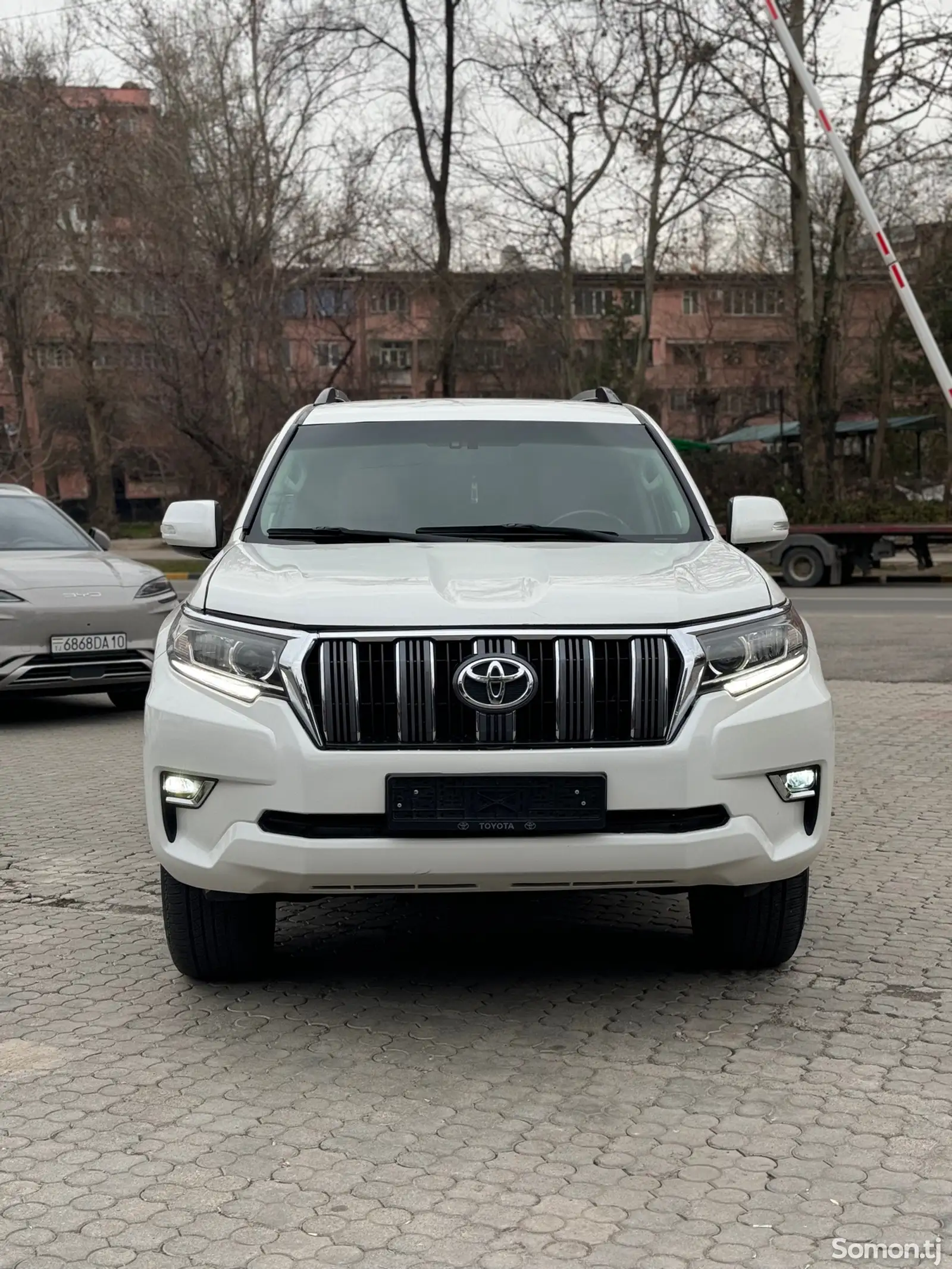 Toyota Land Cruiser Prado, 2013-1