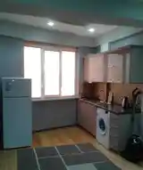 2-комн. квартира, 4 этаж, 60м², 19мкр-6