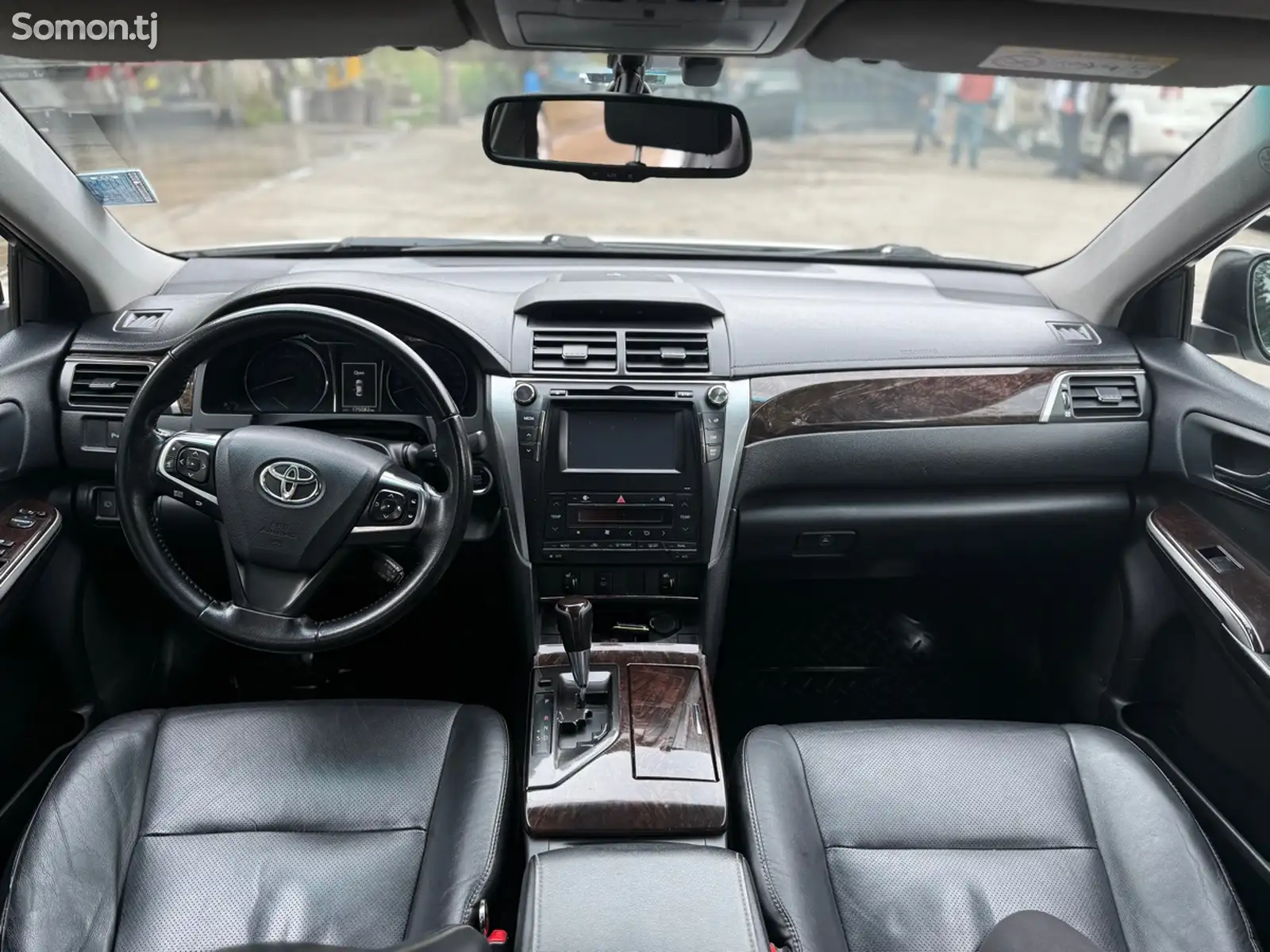 Toyota Camry, 2015-8