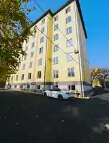 2-комн. квартира, 4 этаж, 80 м², 31 мкр-12